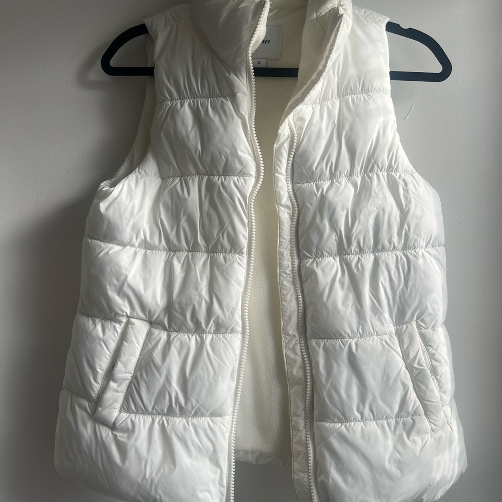 Old Navy Cream Fleece Vest